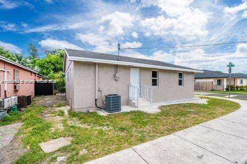 Small Image of 655 SOUTH WEST 5TH ST, Homestead Number 19