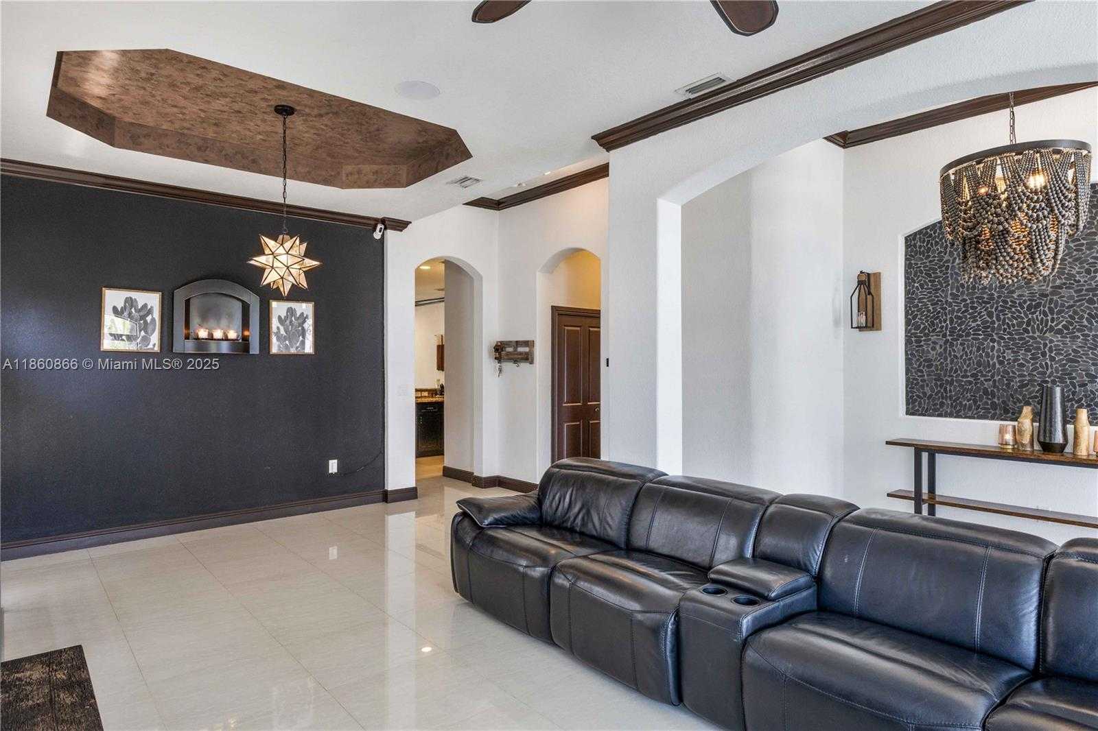 Small Image of 14625 SOUTH WEST 17TH ST, Miami Number 7