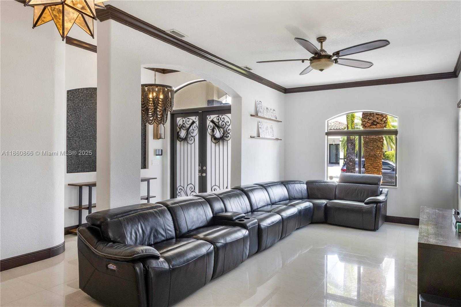 Small Image of 14625 SOUTH WEST 17TH ST, Miami Number 8