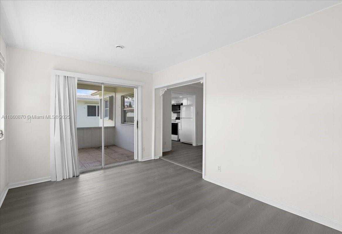 Small Image of 6930 NORTH WEST 11TH CT, Margate Number 21