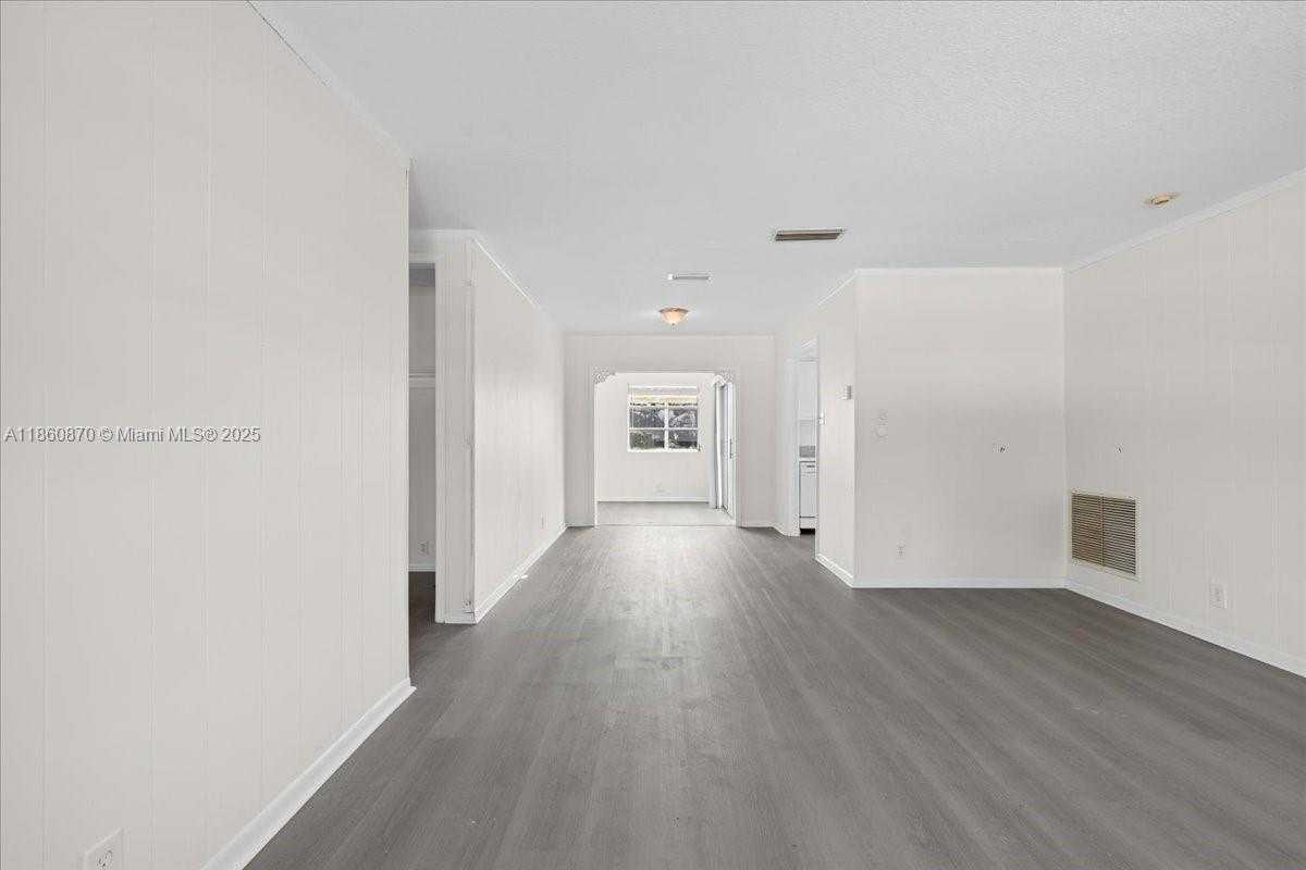 Small Image of 6930 NORTH WEST 11TH CT, Margate Number 24