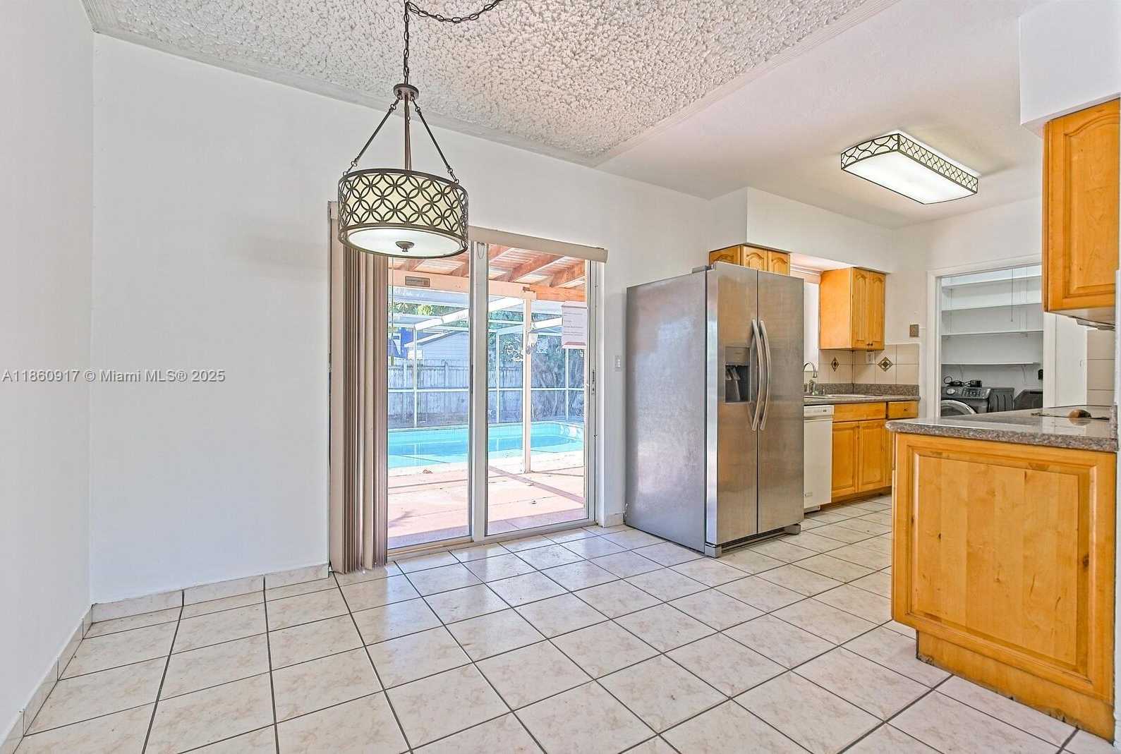 Small Image of 5700 NORTH WEST 111TH TER, Hialeah Number 10