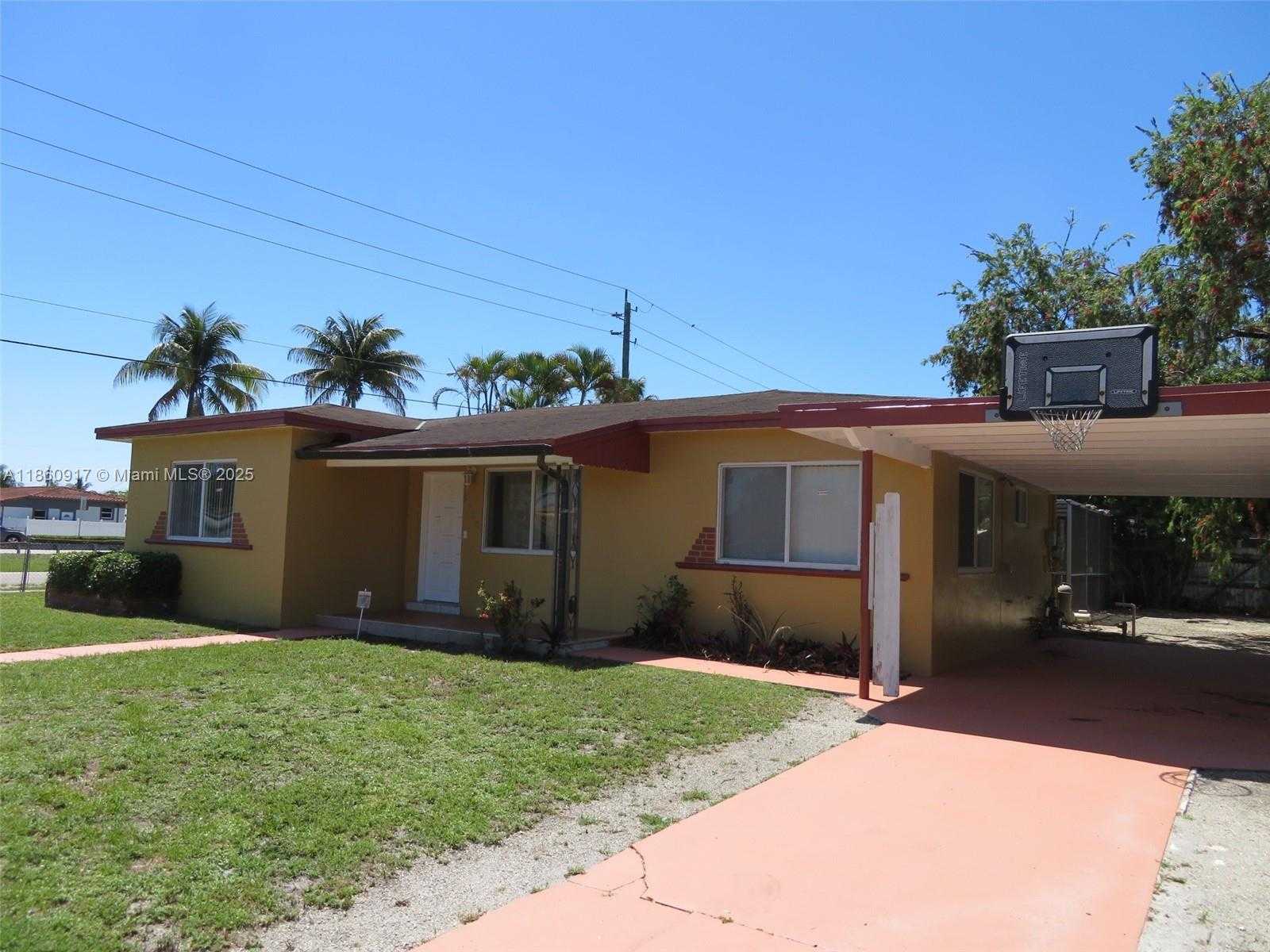 Small Image of 5700 NORTH WEST 111TH TER, Hialeah Number 5