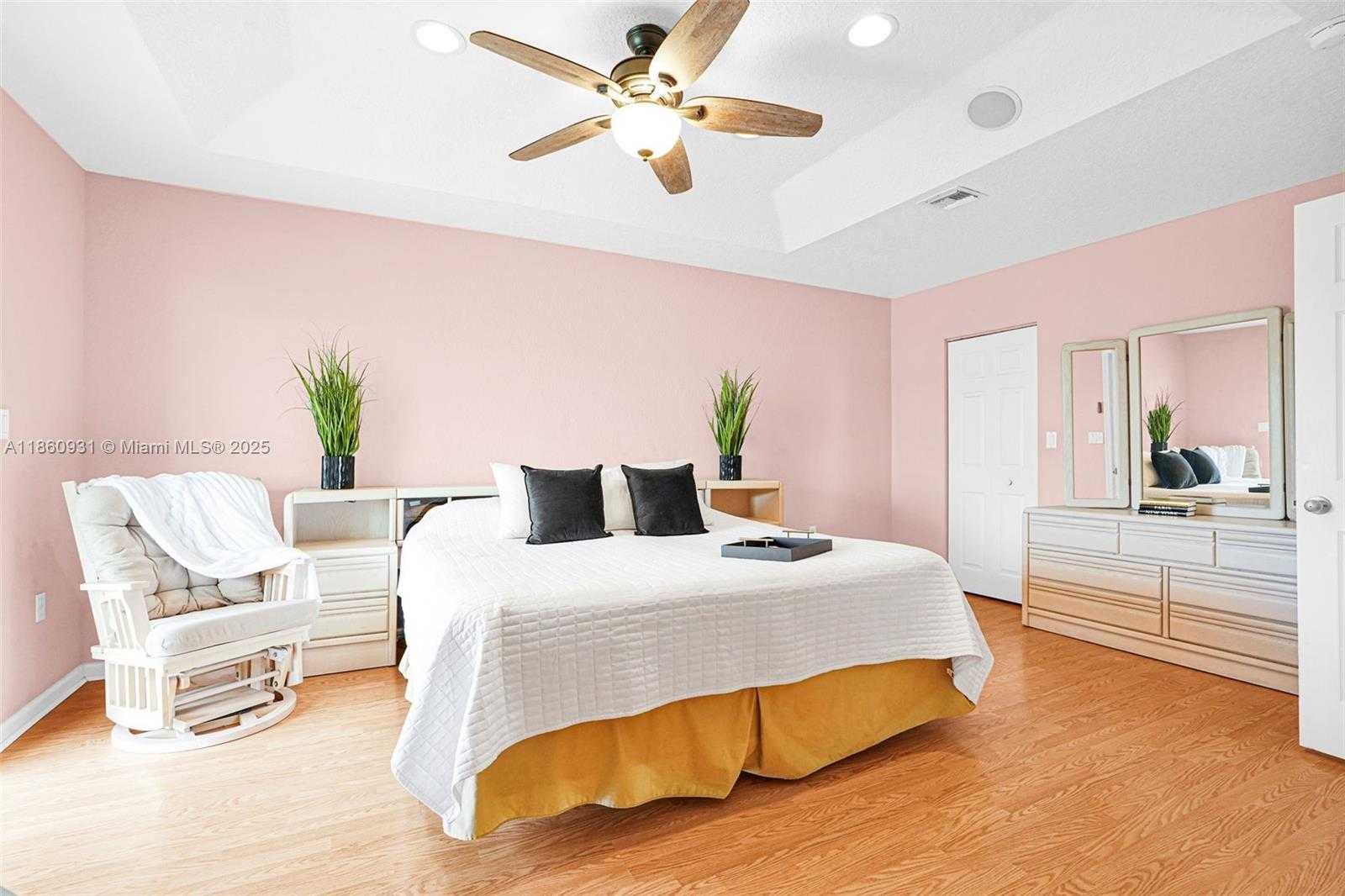 Small Image of 5885 SOUTH WEST 102ND AVE, Cooper City Number 15