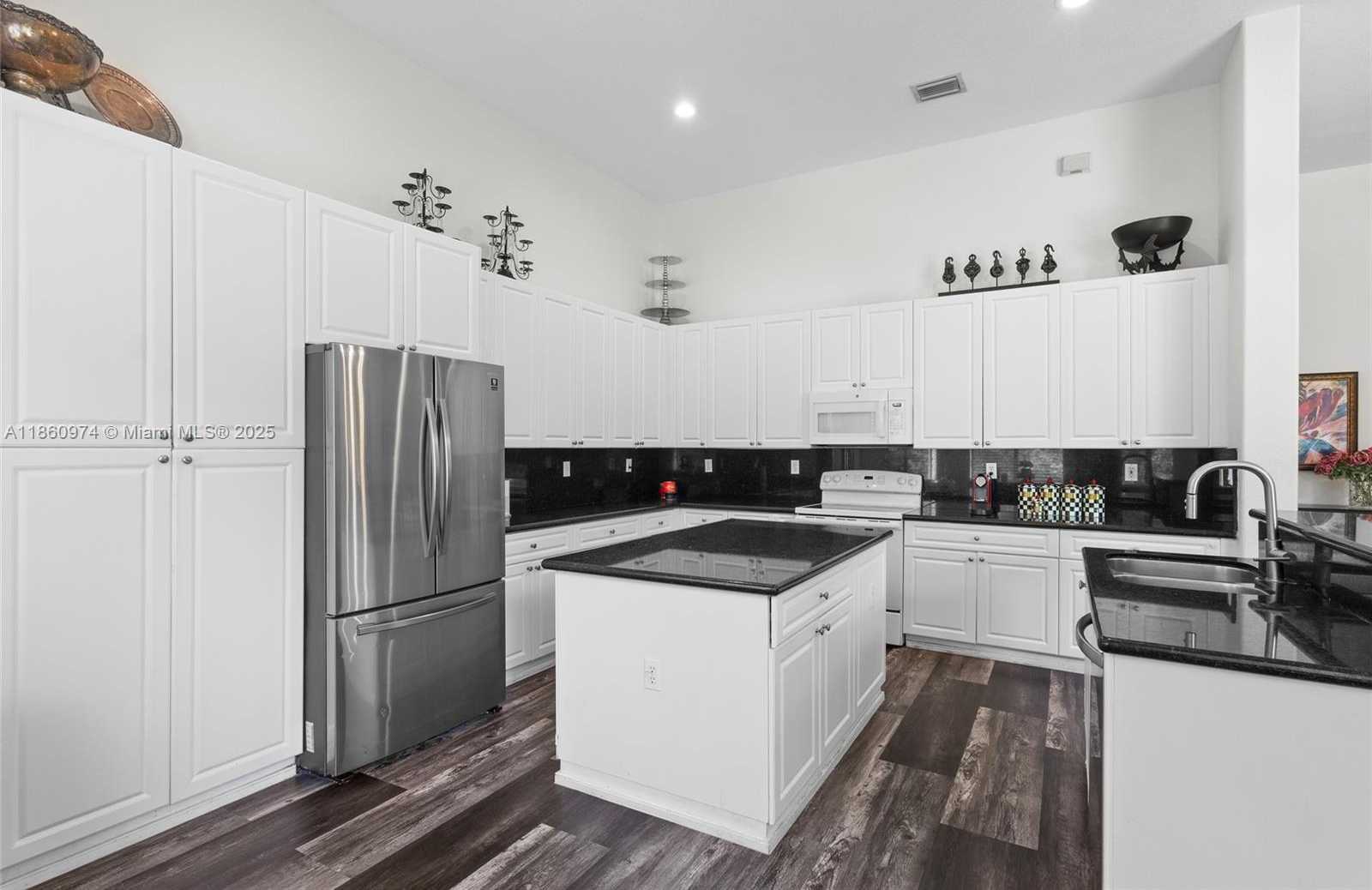 Small Image of 7666 SOUTH WEST 193RD LN, Cutler Bay Number 16