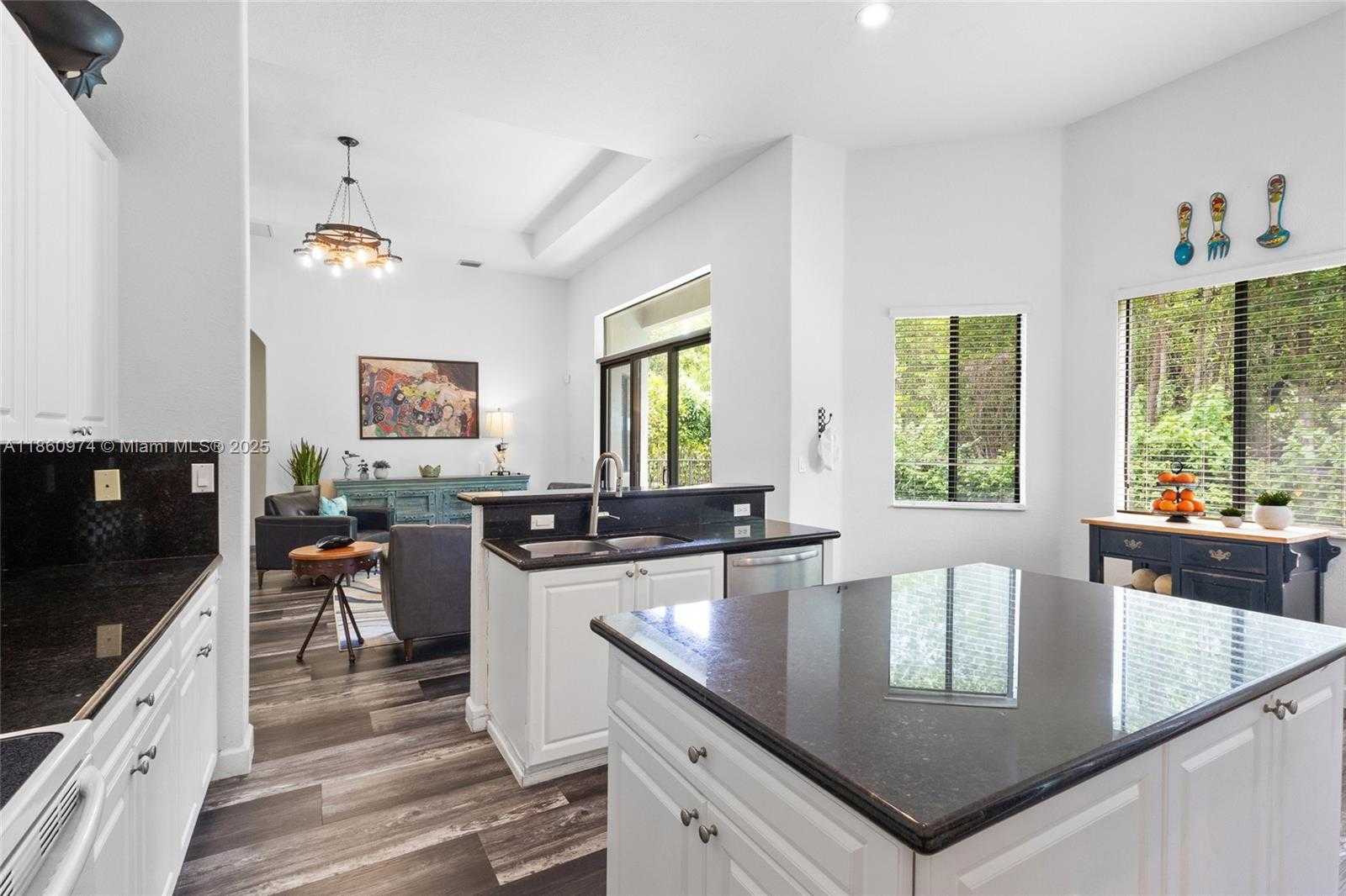 Small Image of 7666 SOUTH WEST 193RD LN, Cutler Bay Number 18