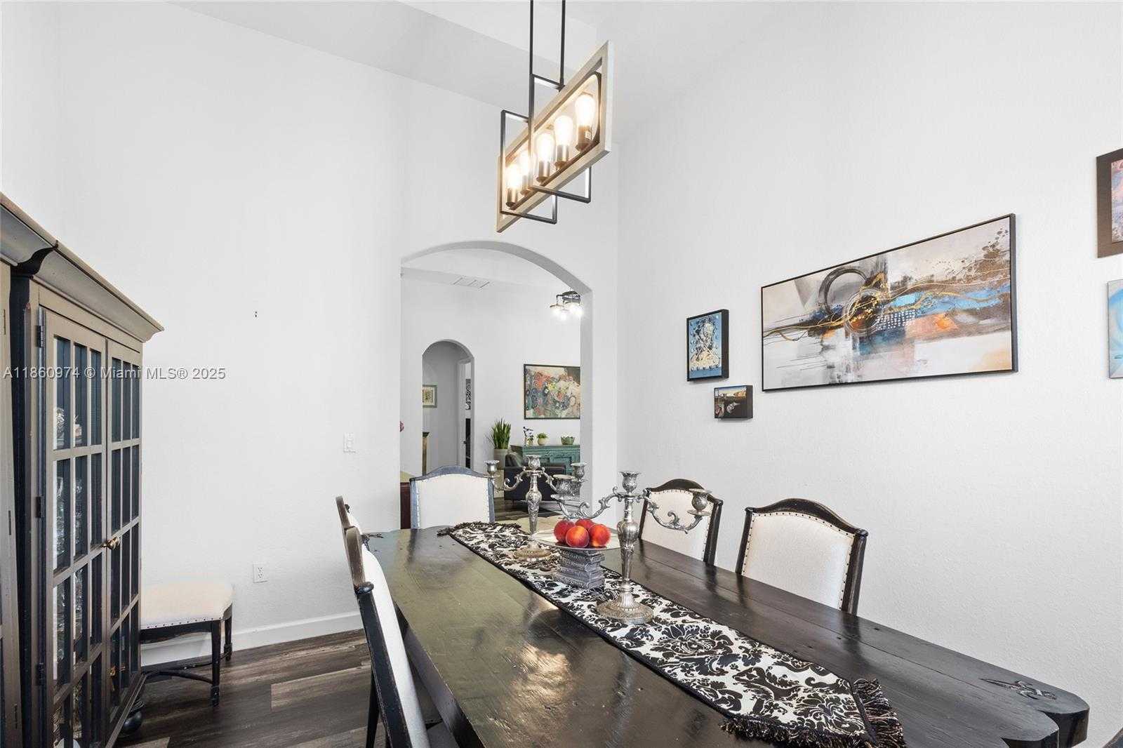 Small Image of 7666 SOUTH WEST 193RD LN, Cutler Bay Number 21