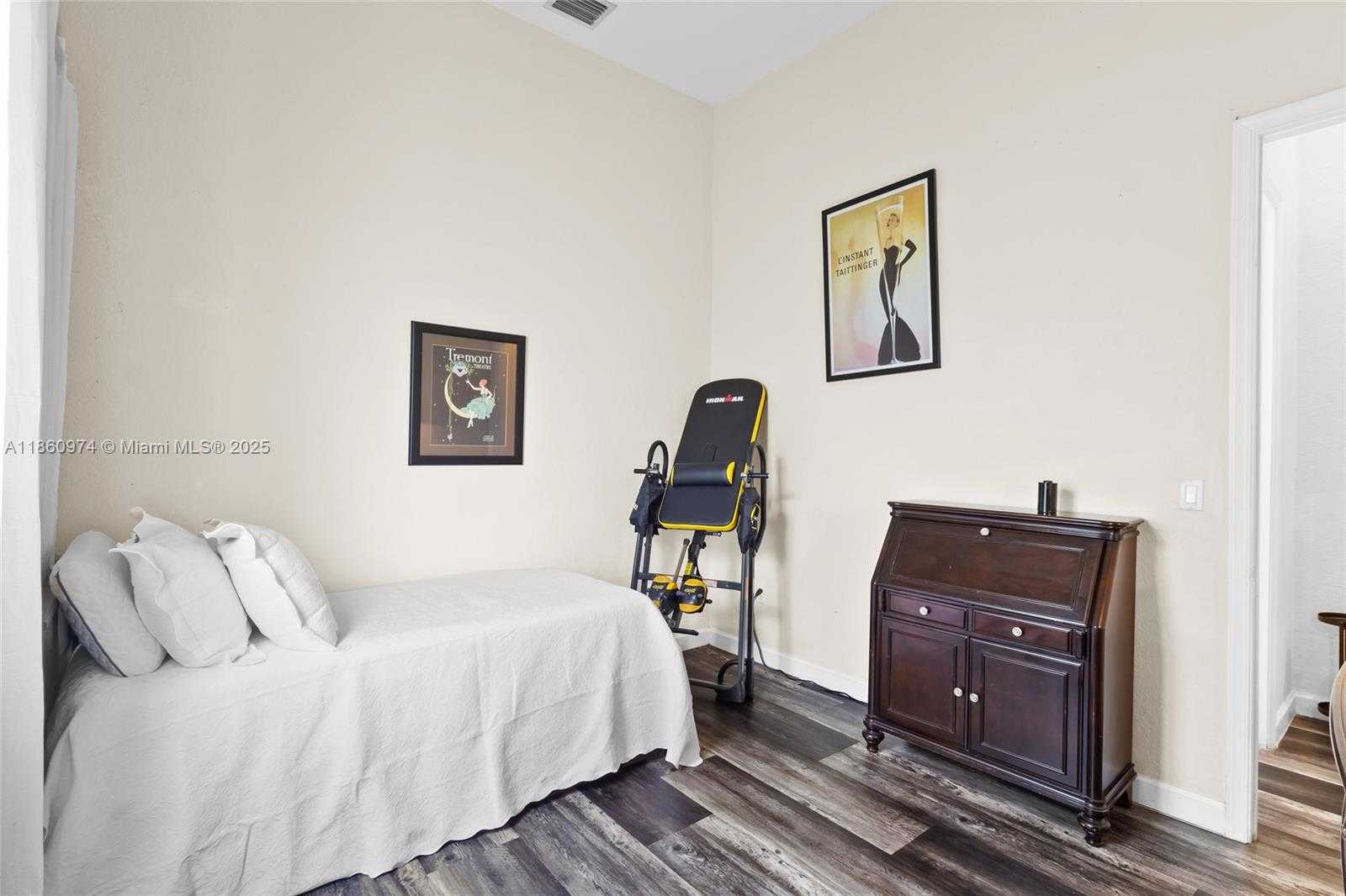 Small Image of 7666 SOUTH WEST 193RD LN, Cutler Bay Number 39