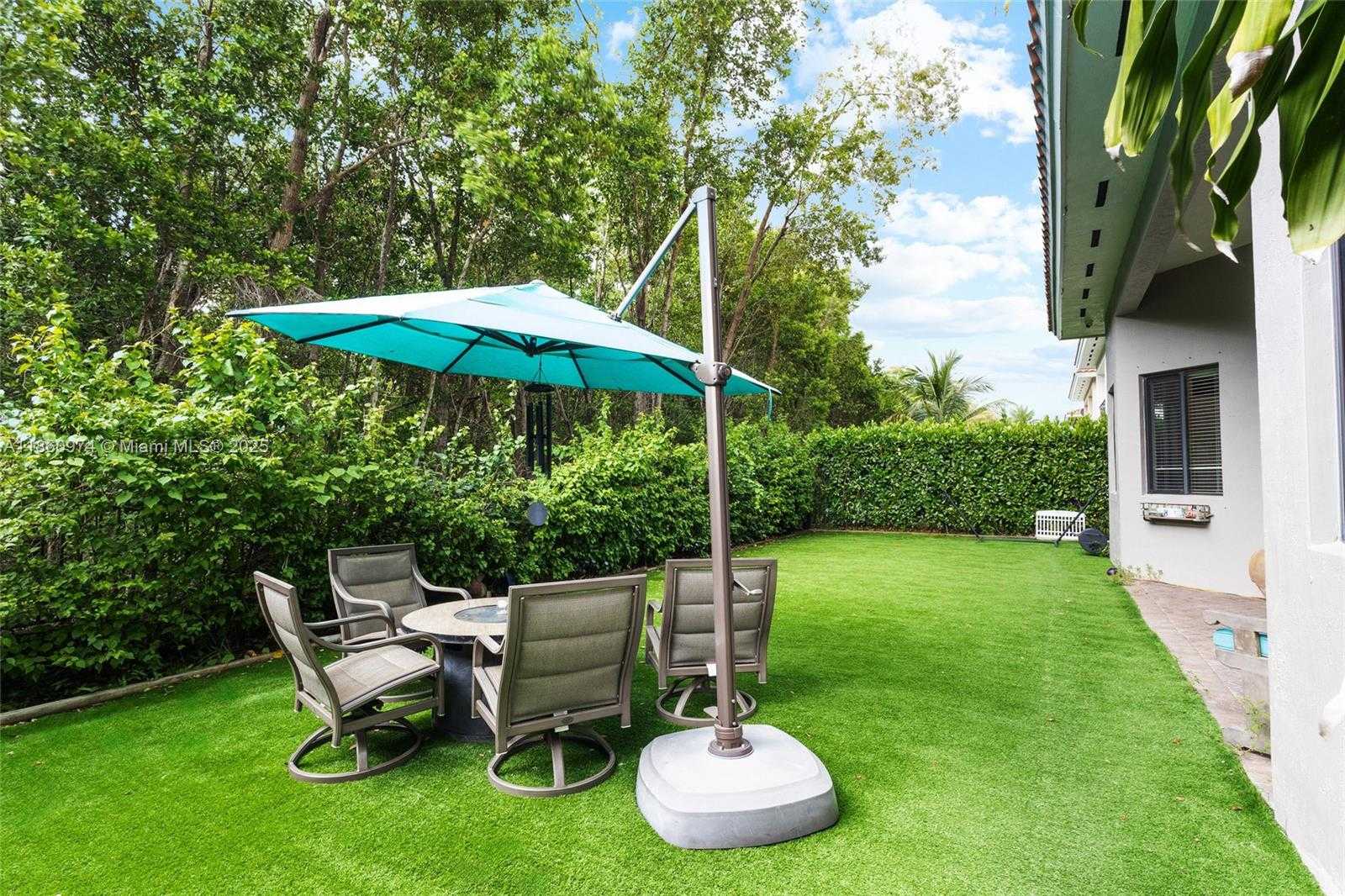 Small Image of 7666 SOUTH WEST 193RD LN, Cutler Bay Number 45