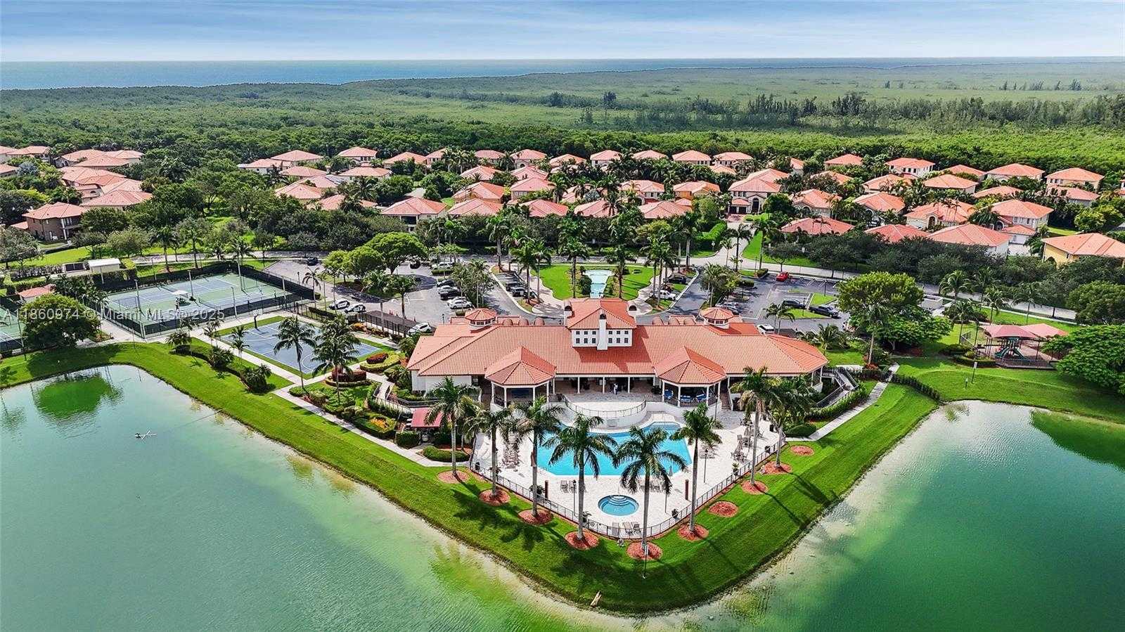 Small Image of 7666 SOUTH WEST 193RD LN, Cutler Bay Number 51
