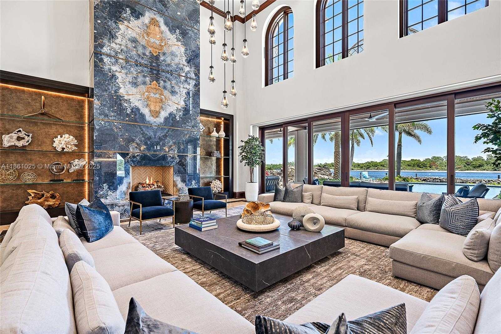 Small Image of 176 SPYGLASS LN, Jupiter Number 21