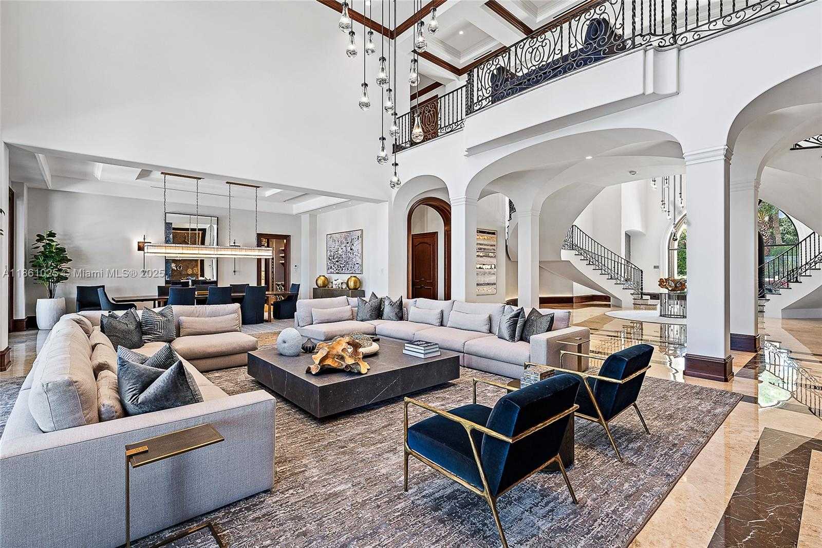 Small Image of 176 SPYGLASS LN, Jupiter Number 27