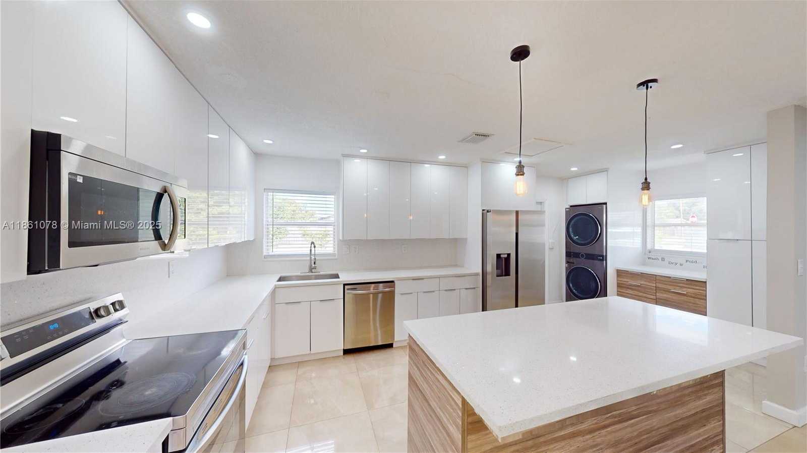 Small Image of 3354 NORTH WEST 181ST ST, Miami Gardens Number 5