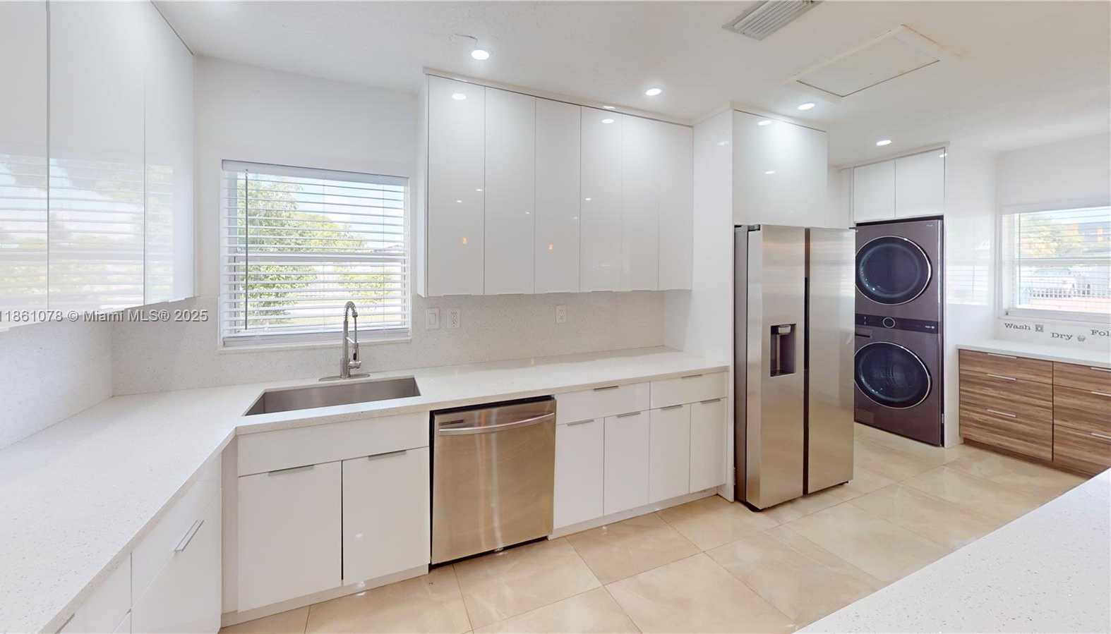 Small Image of 3354 NORTH WEST 181ST ST, Miami Gardens Number 7