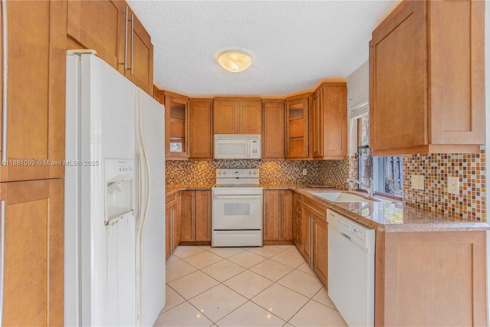 Small Image of 5535 ETON CT, Boca Raton Number 20