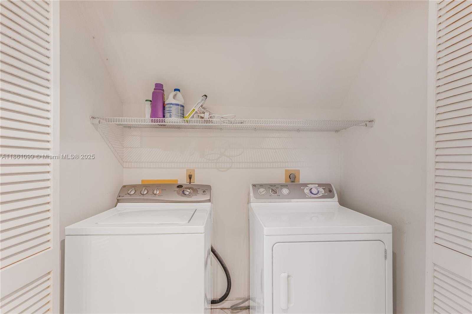 Small Image of 5535 ETON CT, Boca Raton Number 24