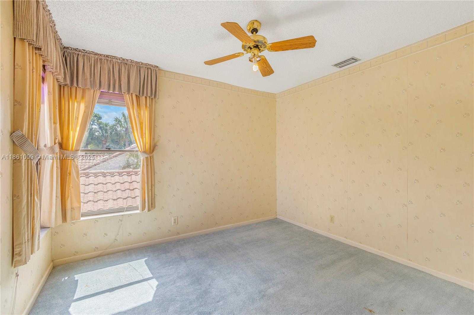 Small Image of 5535 ETON CT, Boca Raton Number 43