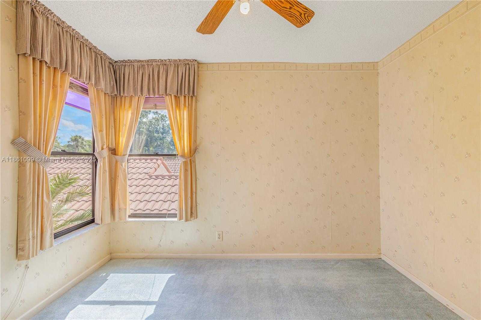 Small Image of 5535 ETON CT, Boca Raton Number 44