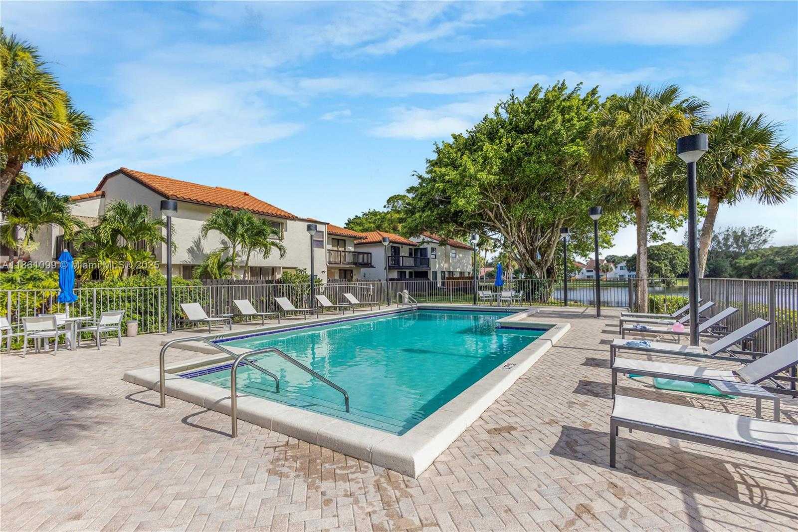 Small Image of 5535 ETON CT, Boca Raton Number 47