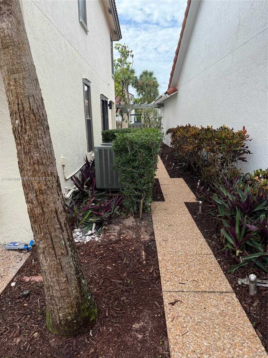 Small Image of 5535 ETON CT, Boca Raton Number 54