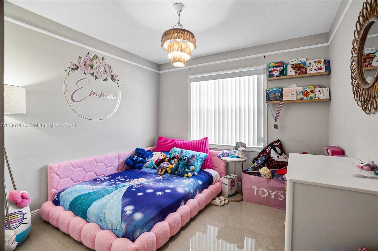 Small Image of 20110 NORTH WEST 83RD PL, Hialeah Number 19