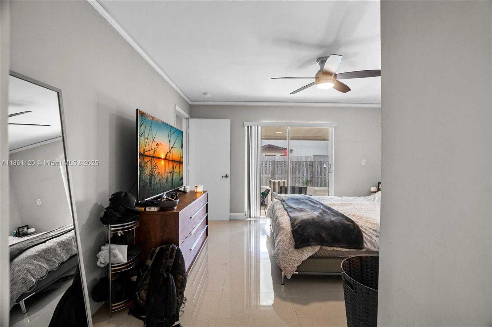 Small Image of 20110 NORTH WEST 83RD PL, Hialeah Number 23