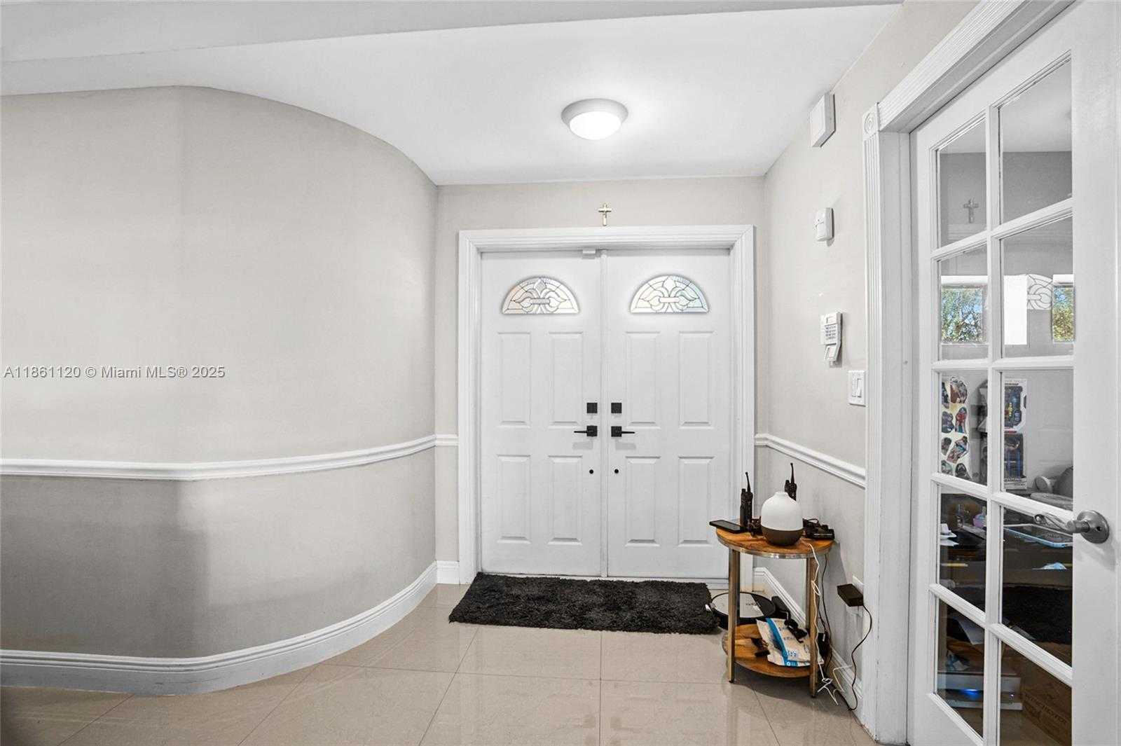 Small Image of 20110 NORTH WEST 83RD PL, Hialeah Number 6