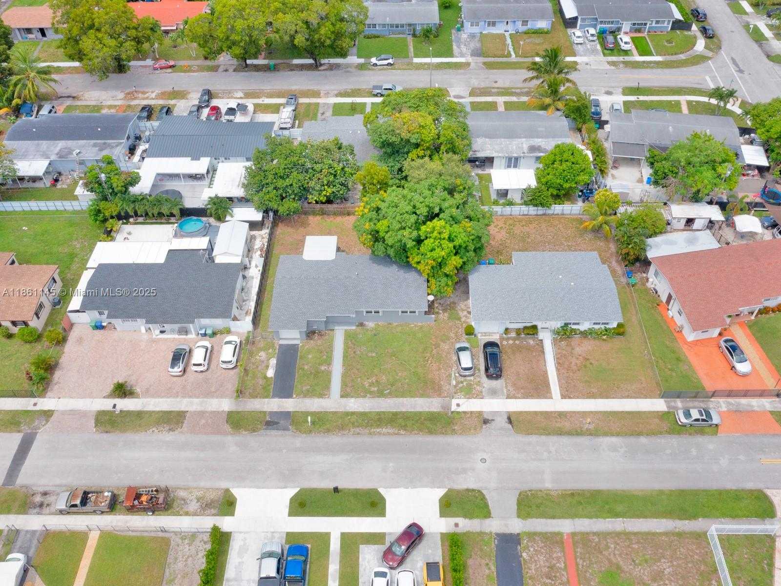 Small Image of 3781 NORTH WEST 192ND ST, Miami Gardens Number 41