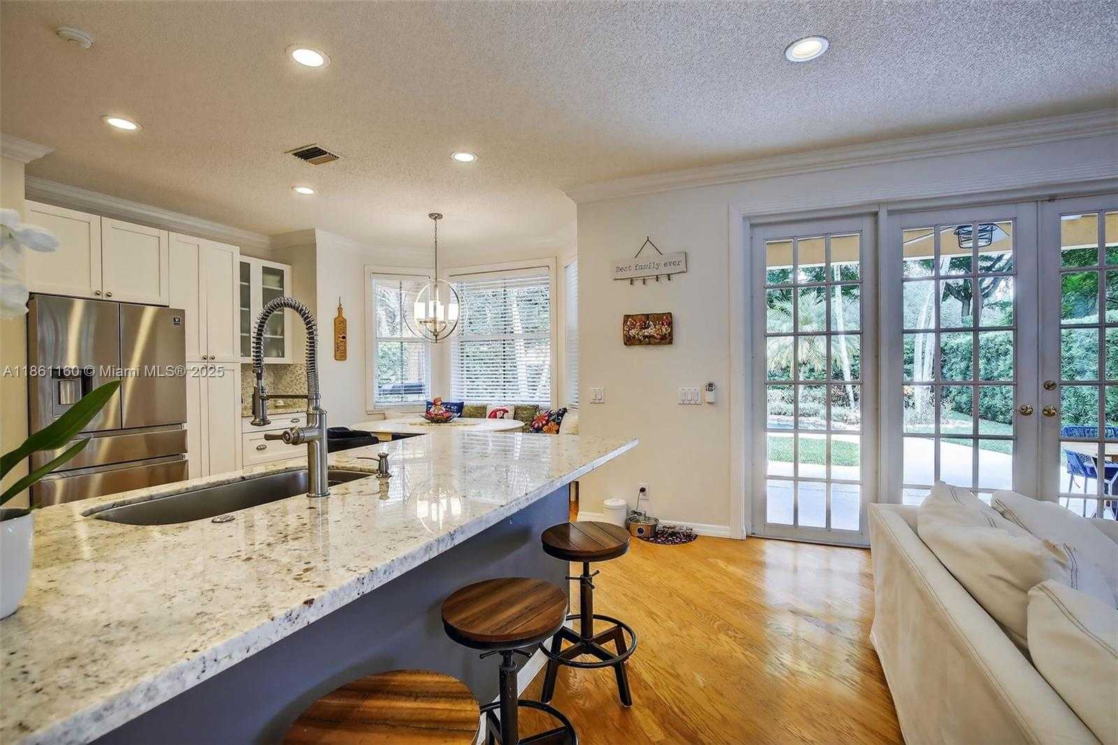 Small Image of 3989 PINEWOOD LN, Weston Number 15