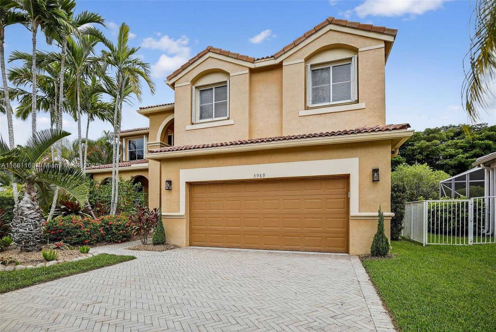 Small Image of 3989 PINEWOOD LN, Weston Number 40