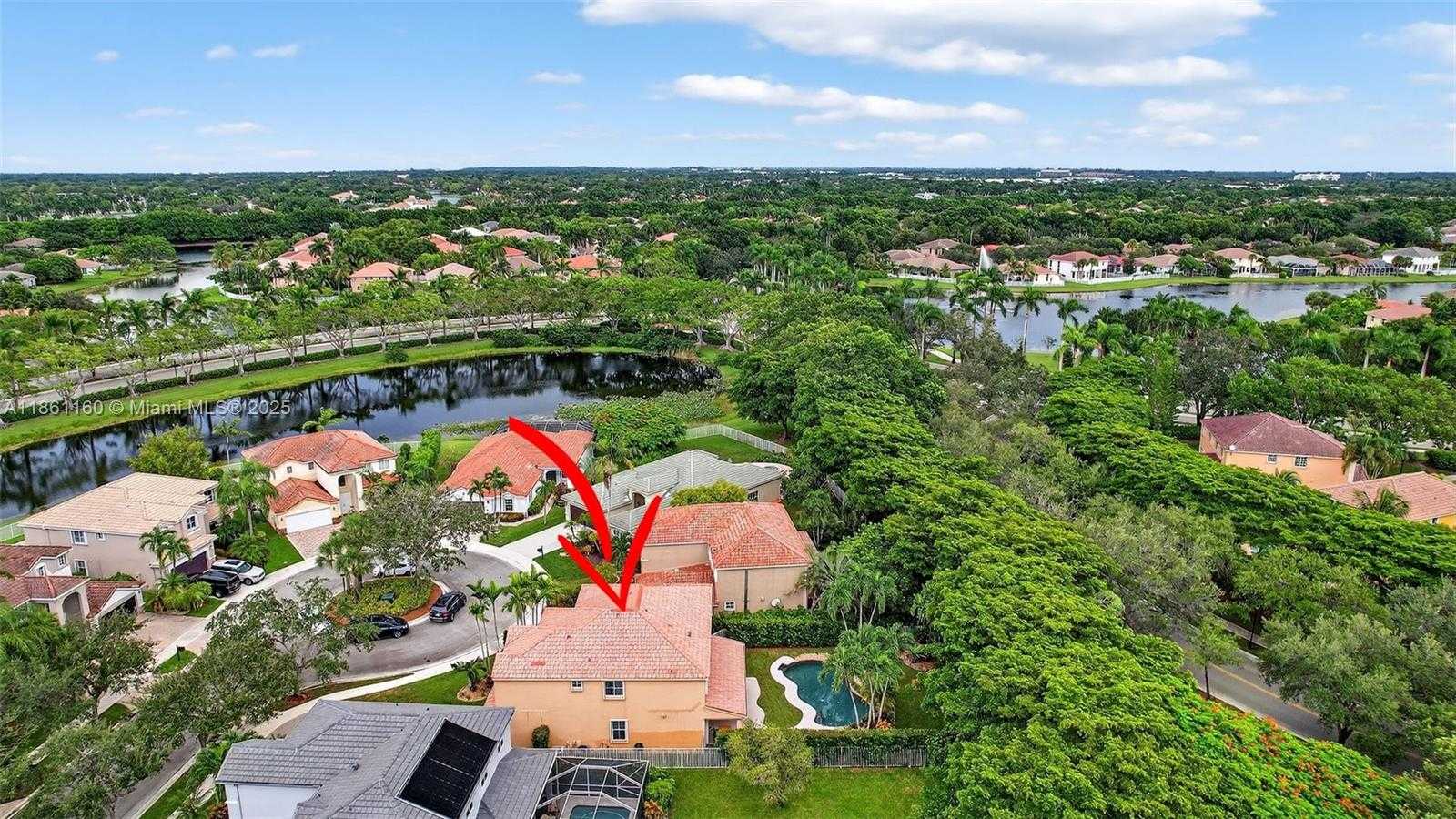 Small Image of 3989 PINEWOOD LN, Weston Number 48