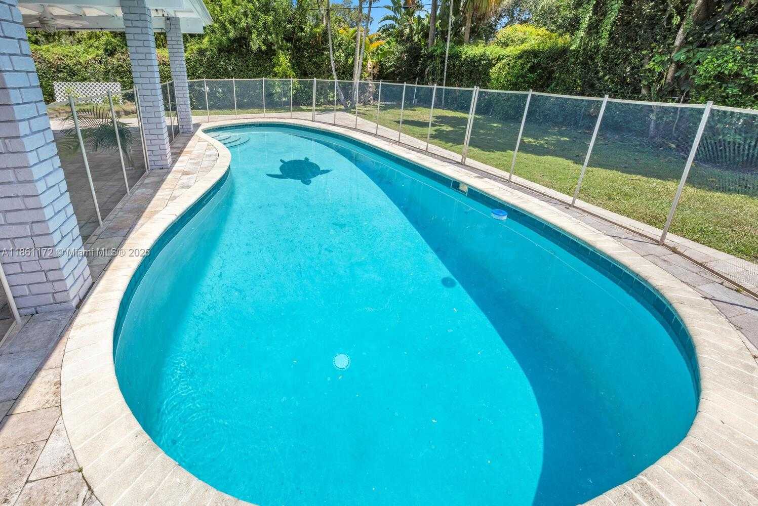 Small Image of 14701 SOUTH WEST 84TH CT, Palmetto Bay Number 27