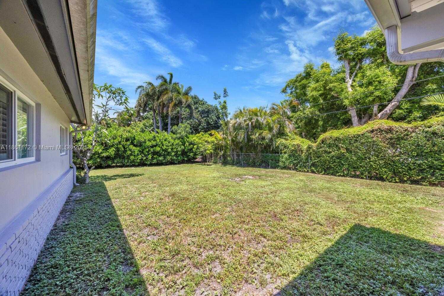Small Image of 14701 SOUTH WEST 84TH CT, Palmetto Bay Number 33