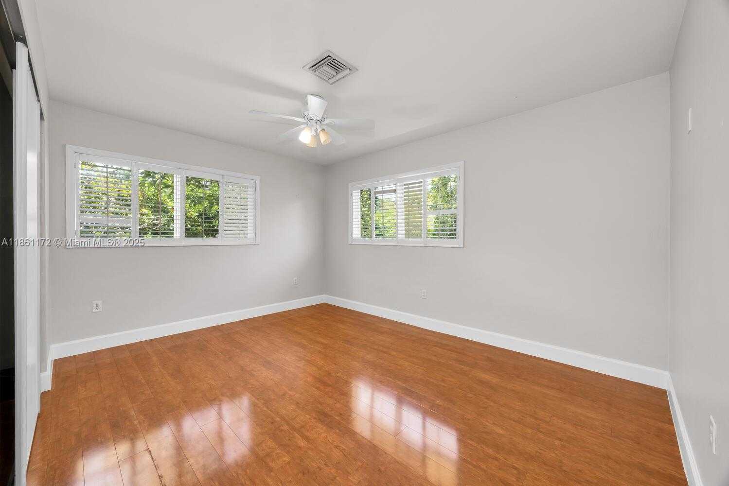 Small Image of 14701 SOUTH WEST 84TH CT, Palmetto Bay Number 38