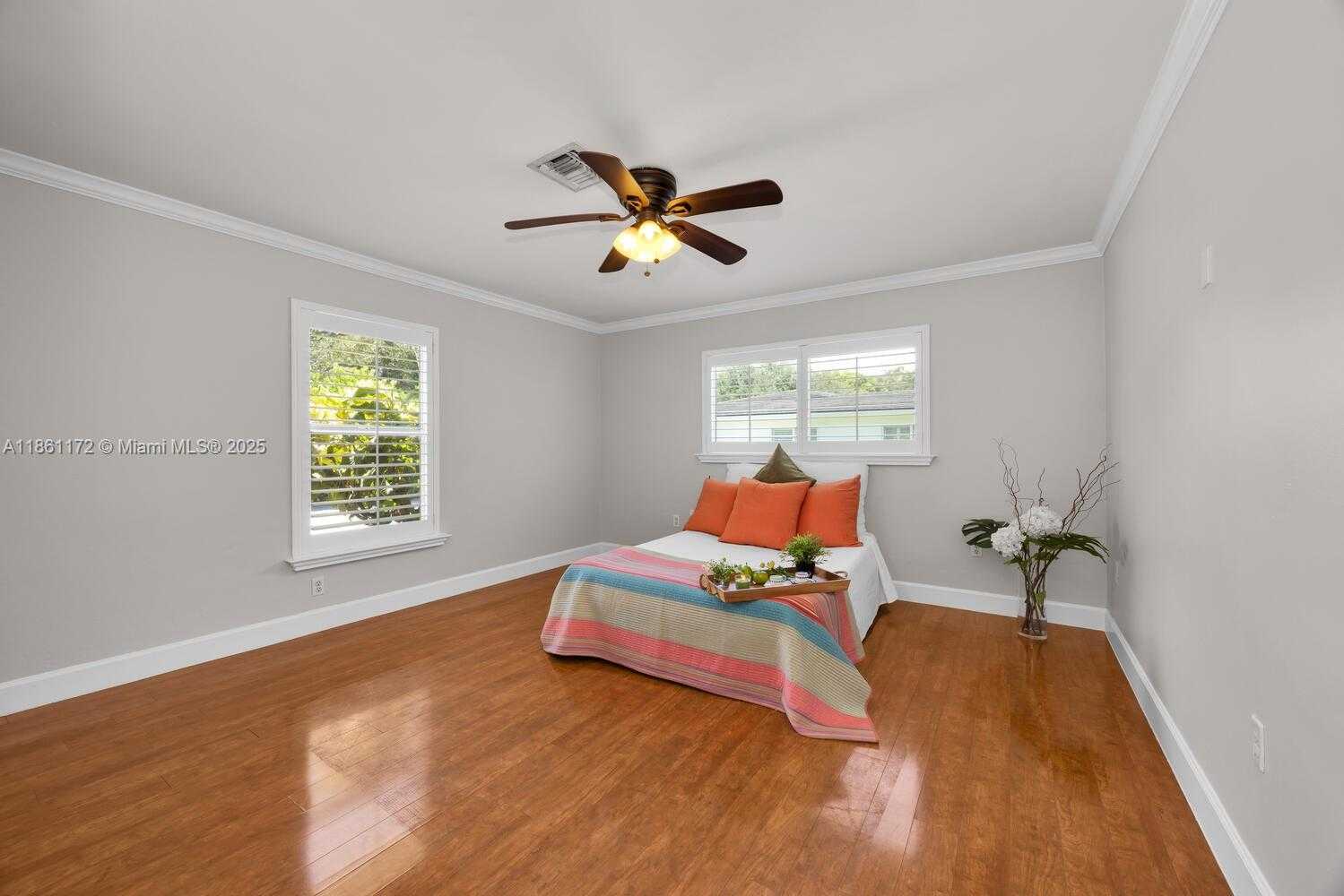 Small Image of 14701 SOUTH WEST 84TH CT, Palmetto Bay Number 5