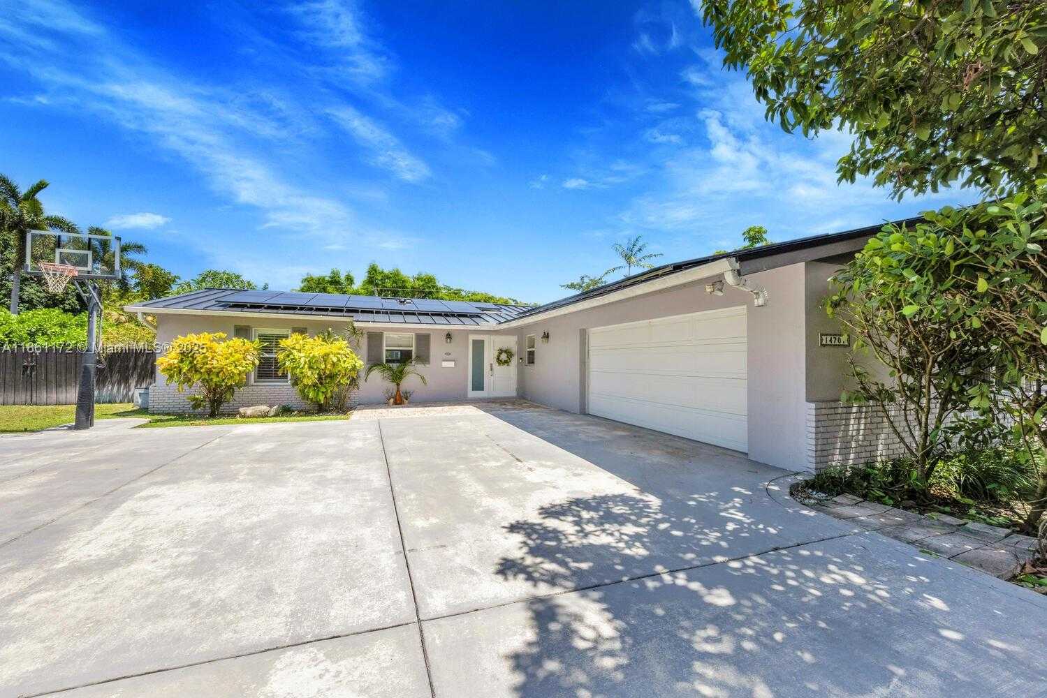 Small Image of 14701 SOUTH WEST 84TH CT, Palmetto Bay Number 9