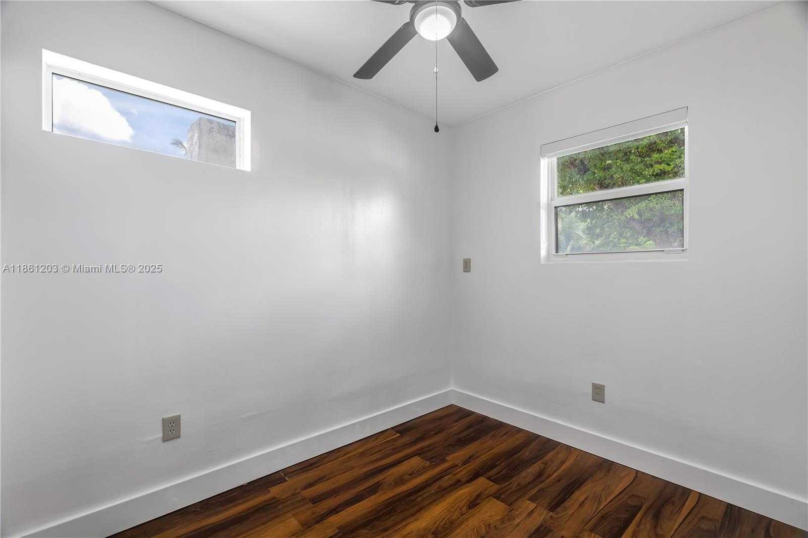 Small Image of 17201 NORTH WEST 37TH AVE, Miami Gardens Number 18