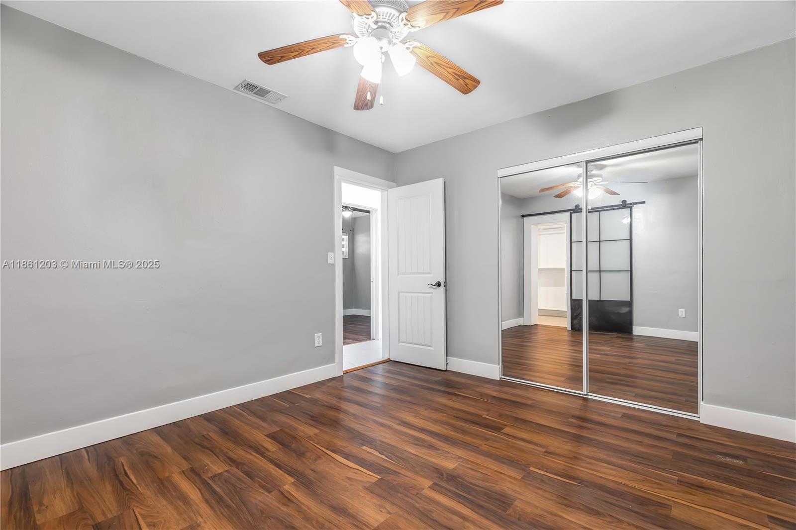Small Image of 17201 NORTH WEST 37TH AVE, Miami Gardens Number 20