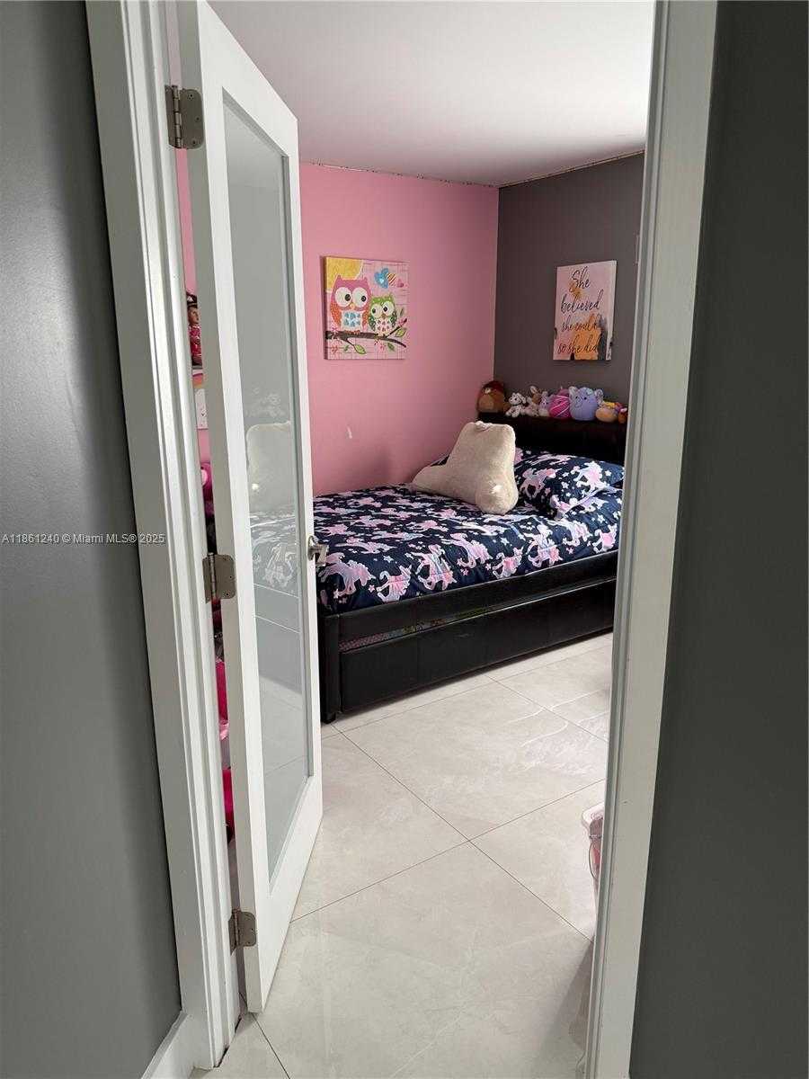 Small Image of 1275 NORTH WEST 126TH ST, Sunrise Number 19