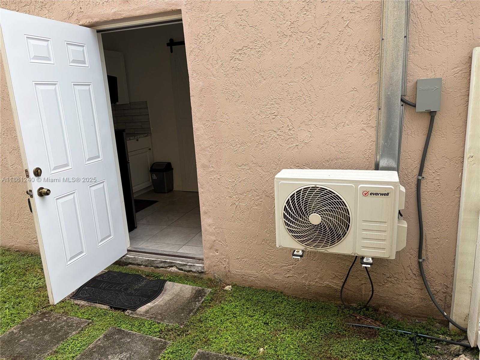 Small Image of 1275 NORTH WEST 126TH ST, Sunrise Number 35