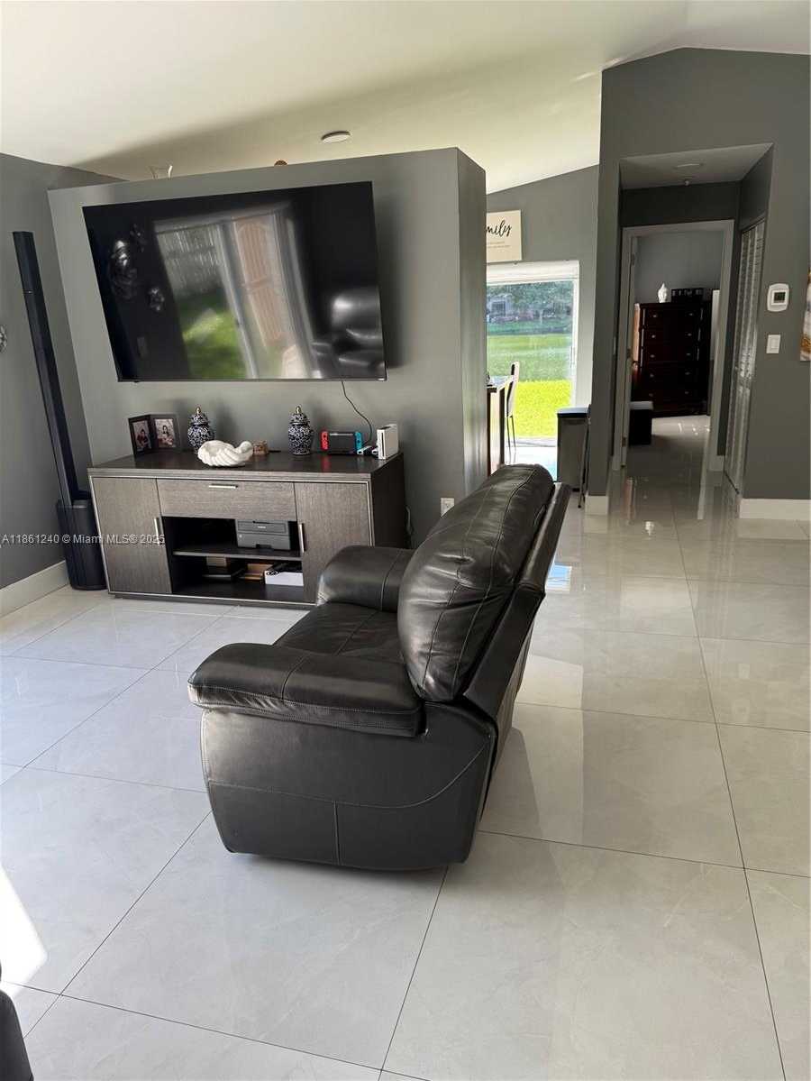 Small Image of 1275 NORTH WEST 126TH ST, Sunrise Number 5