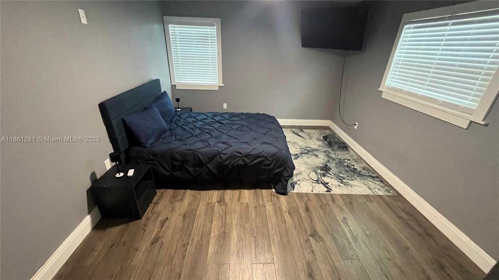 Small Image of 350 NORTH WEST 206TH TER, Miami Gardens Number 13