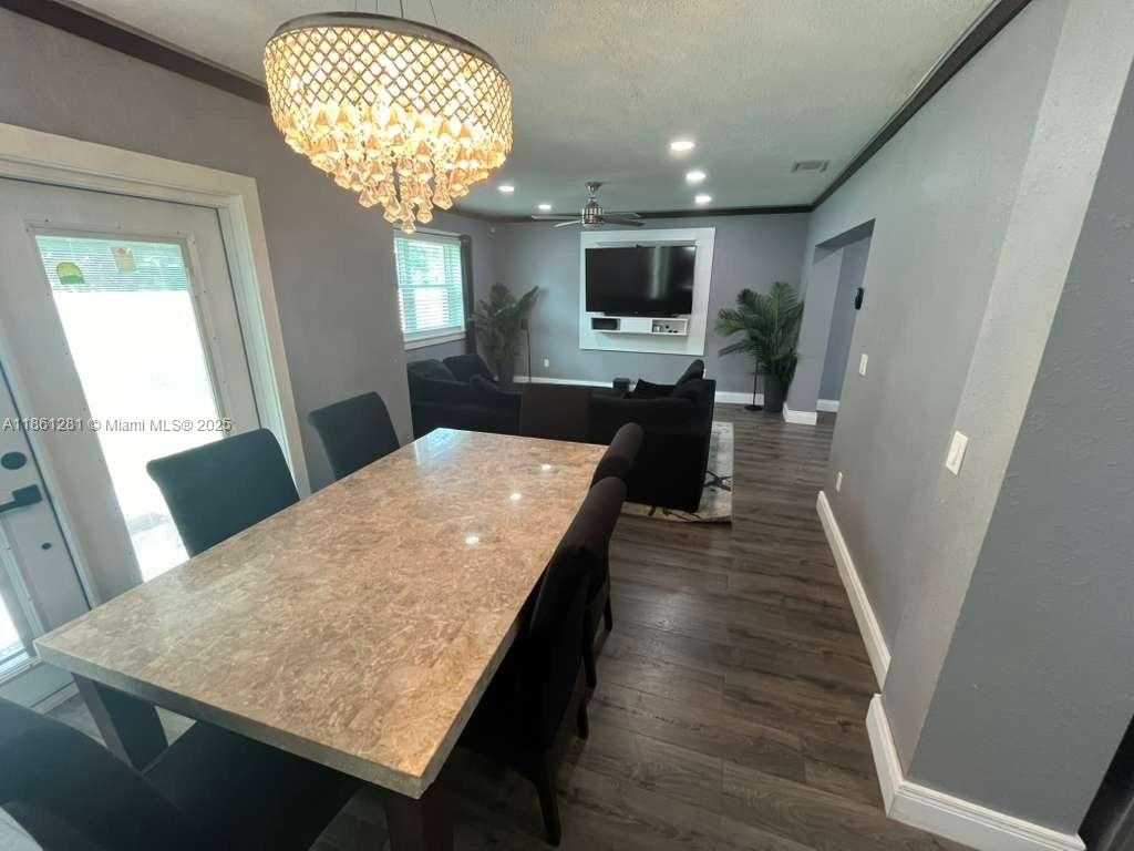 Small Image of 350 NORTH WEST 206TH TER, Miami Gardens Number 7