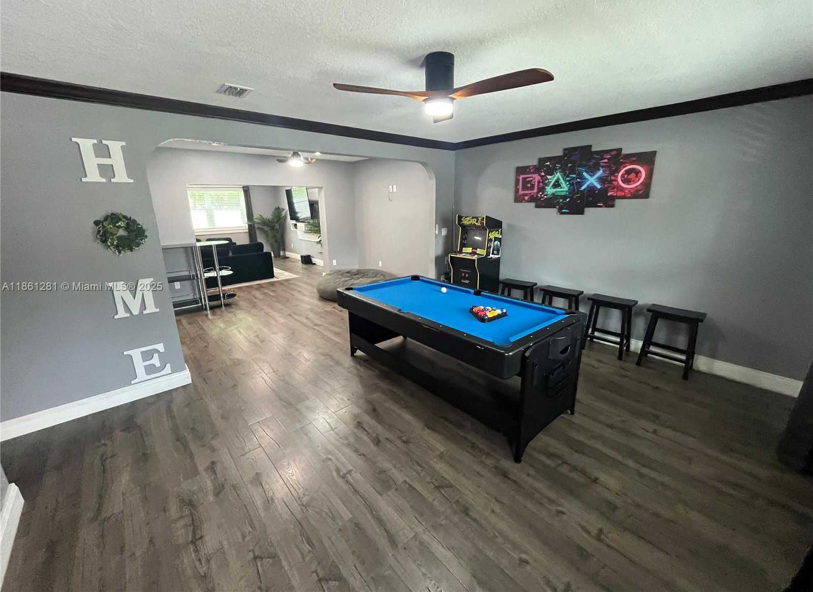 Small Image of 350 NORTH WEST 206TH TER, Miami Gardens Number 8