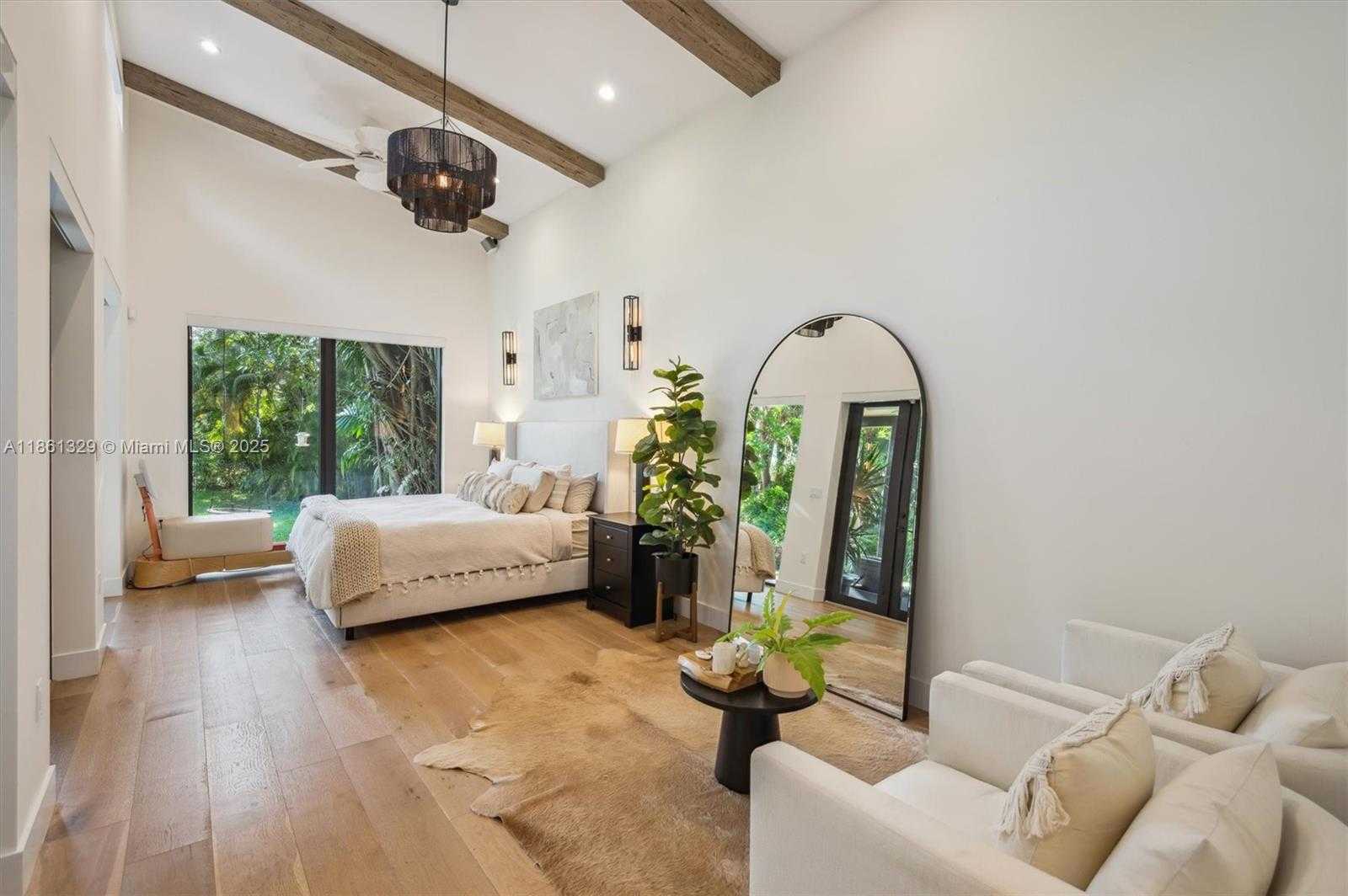 Small Image of 12790 GRIFFING BLVD, North Miami Number 12