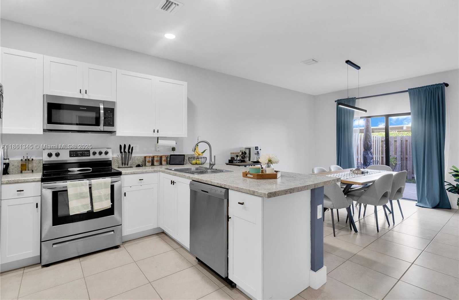 Small Image of 25060 SOUTH WEST 114TH AVE, Homestead Number 17