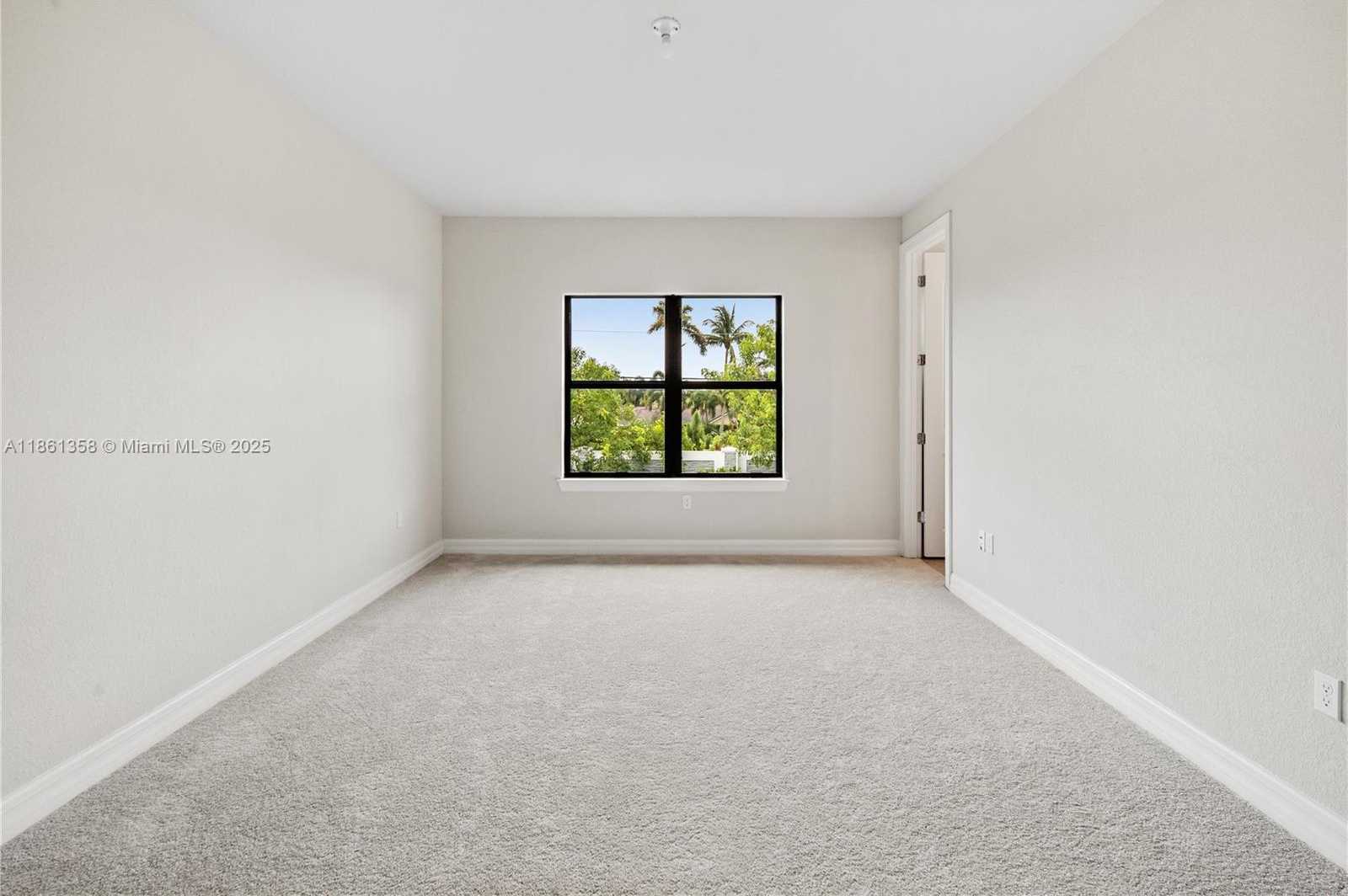 Small Image of 4488 EAST APPLETON CIR E, Oakland Park Number 15