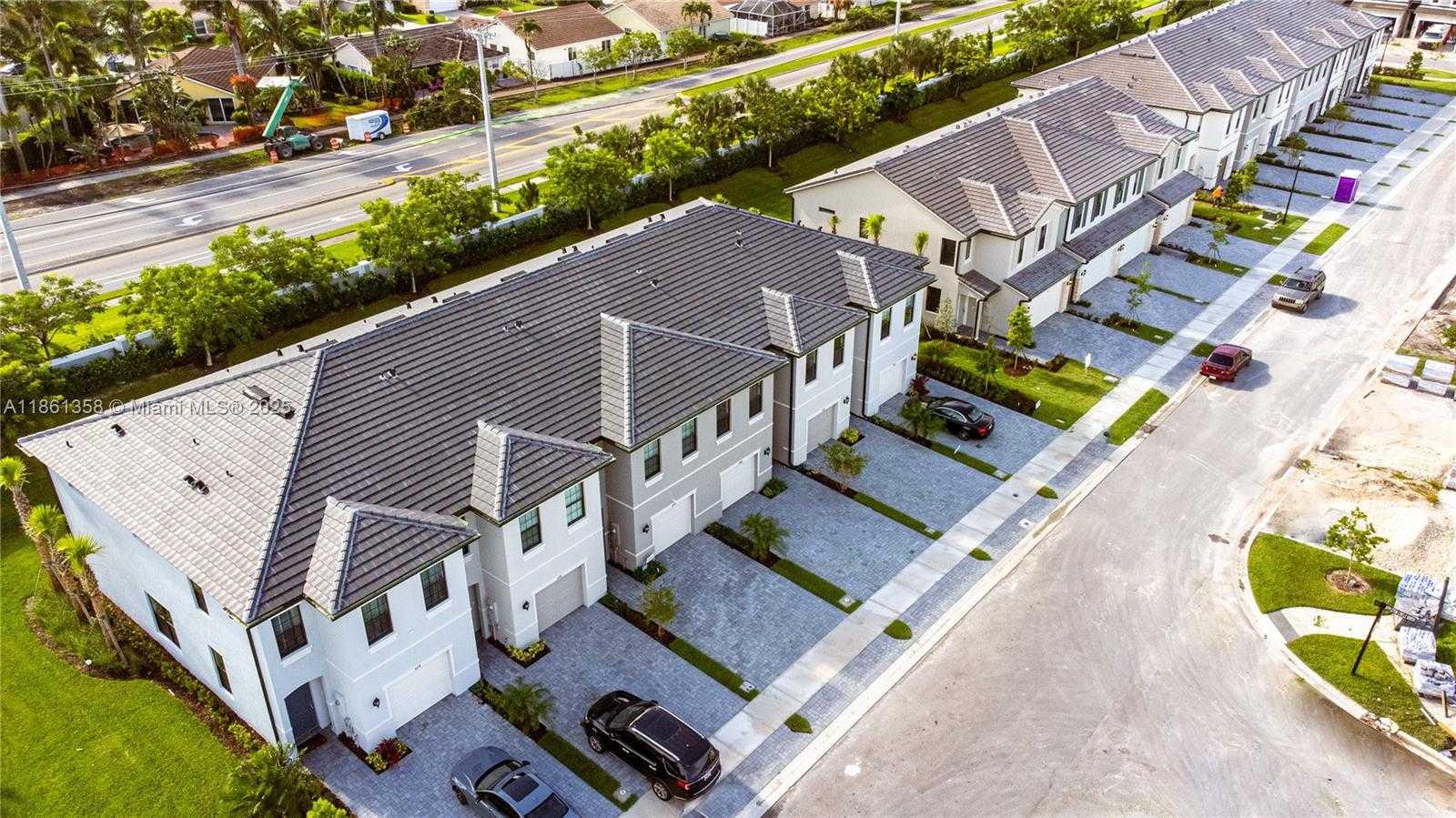 Small Image of 4488 EAST APPLETON CIR E, Oakland Park Number 20