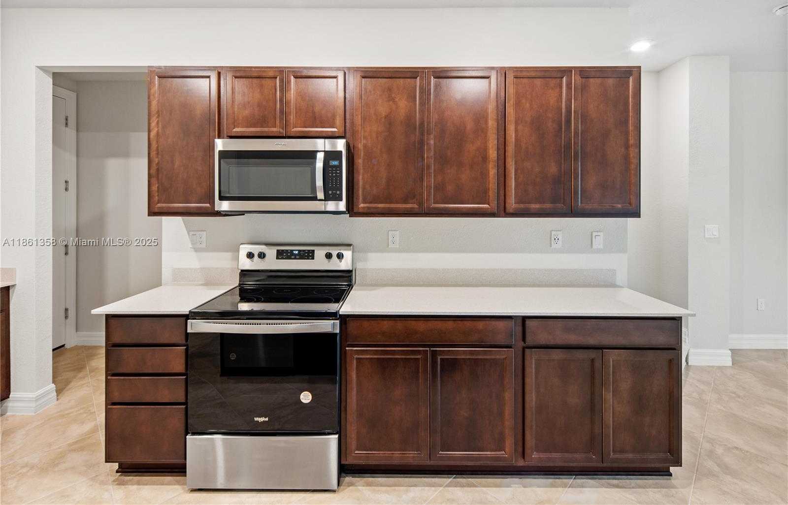 Small Image of 4488 EAST APPLETON CIR E, Oakland Park Number 3