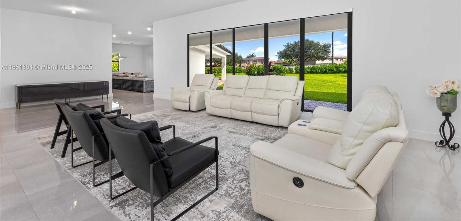 Small Image of 11125 NORTH SIERRA RANCH DR, Davie Number 13